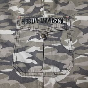 Harley Davidson camo capris size 12